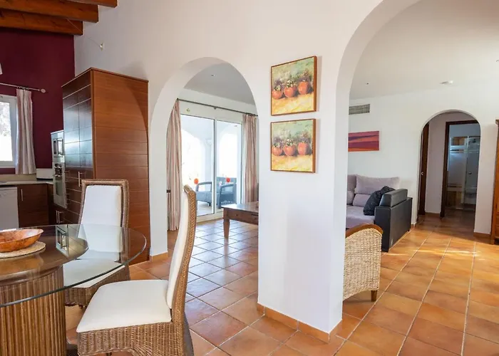 Finesse Type 2 Duplex By Interhome 别墅 *